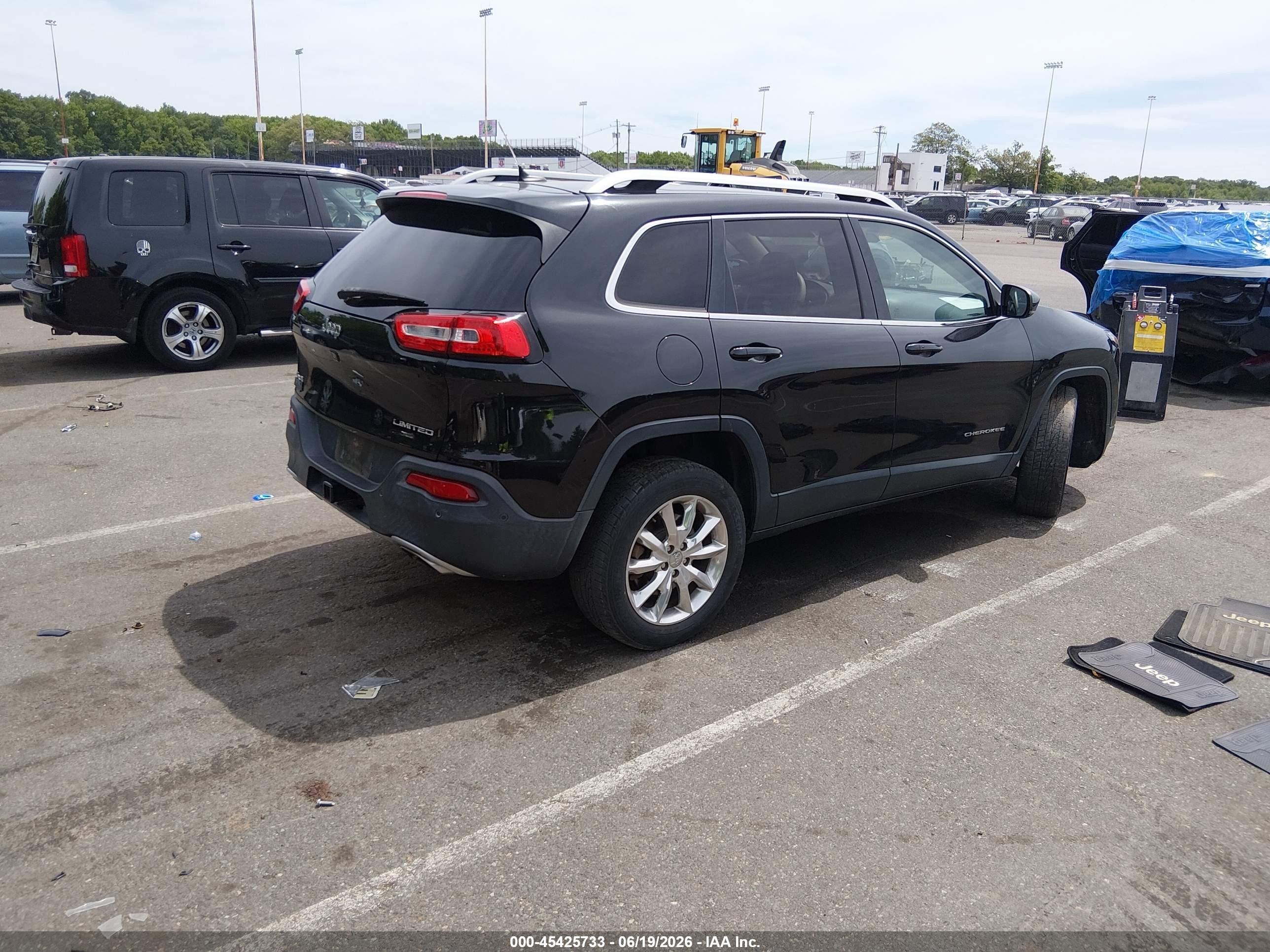 2015 Jeep Cherokee Limited Черный vin: 1C4PJMDS7FW635396