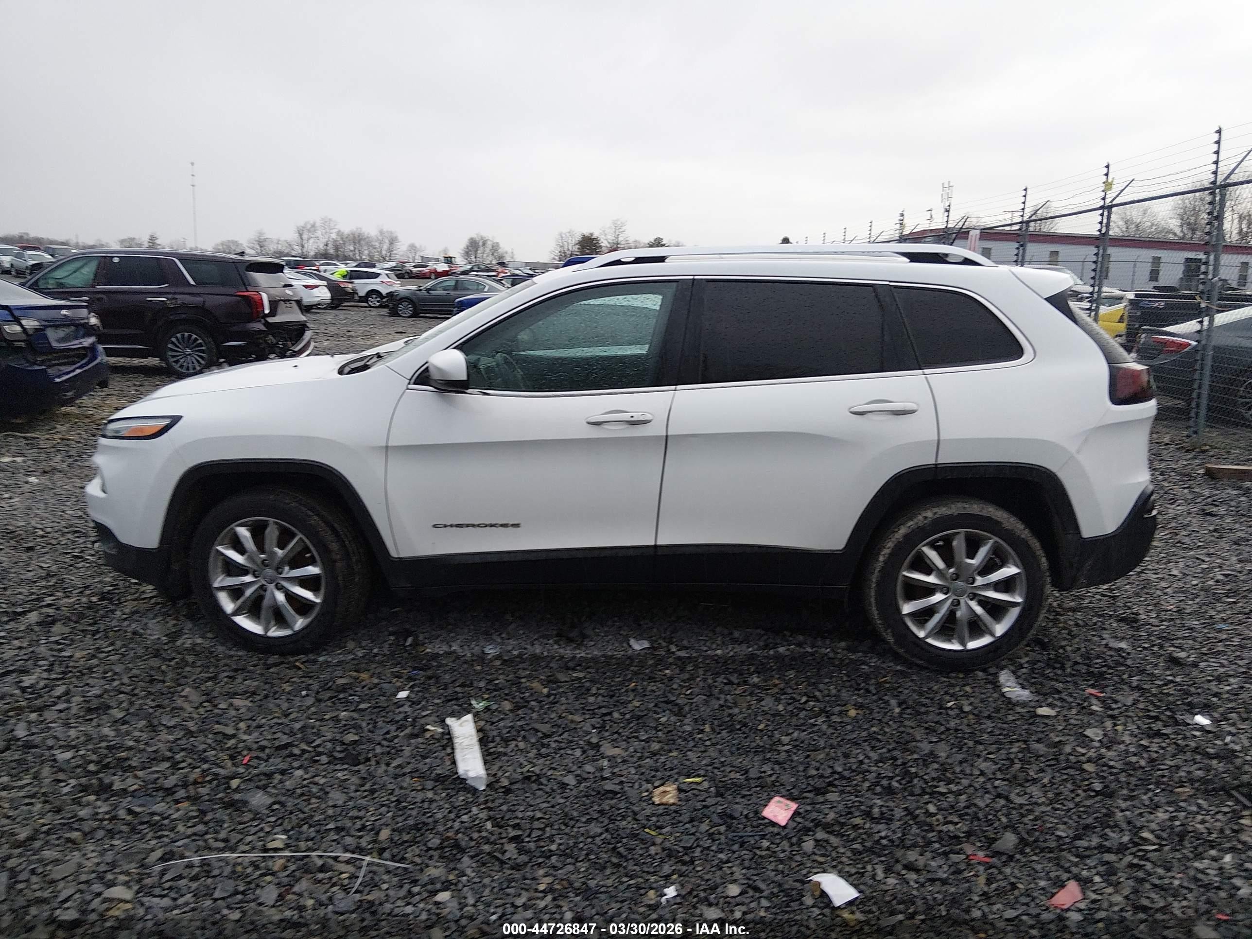 2015 Jeep Cherokee Limited White vin: 1C4PJMDS7FW660329