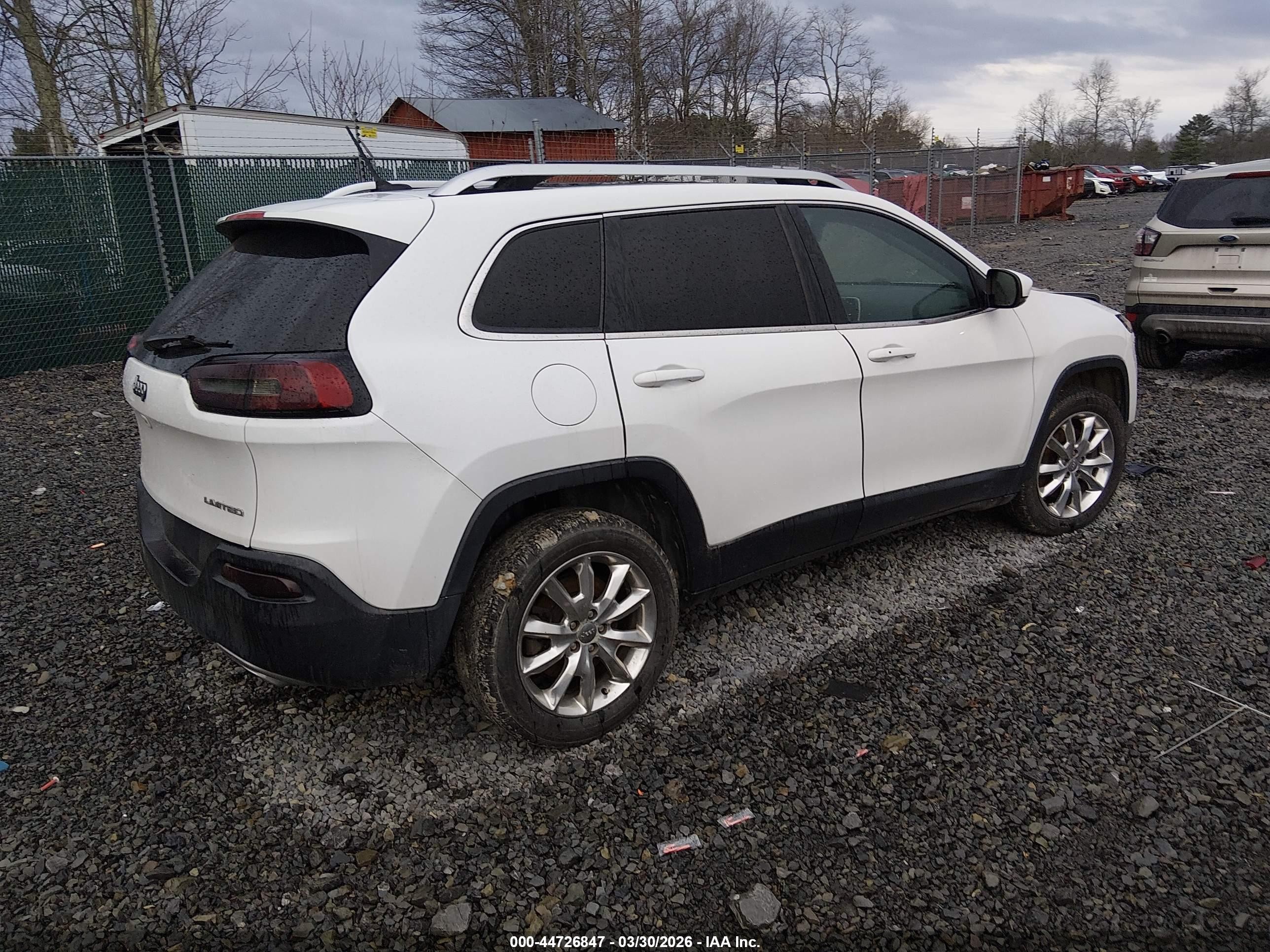 2015 Jeep Cherokee Limited White vin: 1C4PJMDS7FW660329