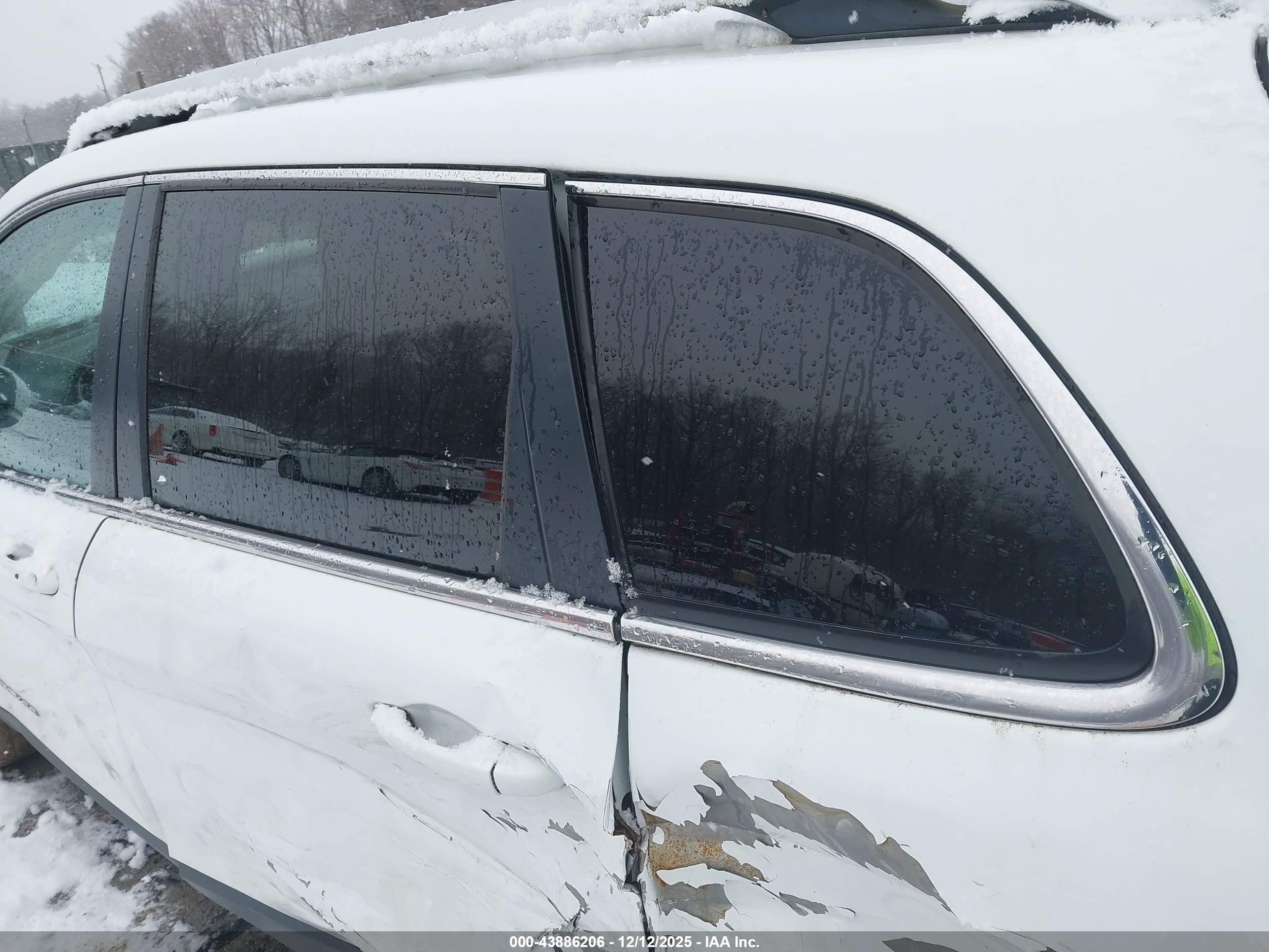 2014 Jeep Cherokee Limited White vin: 1C4PJMDS8EW212079