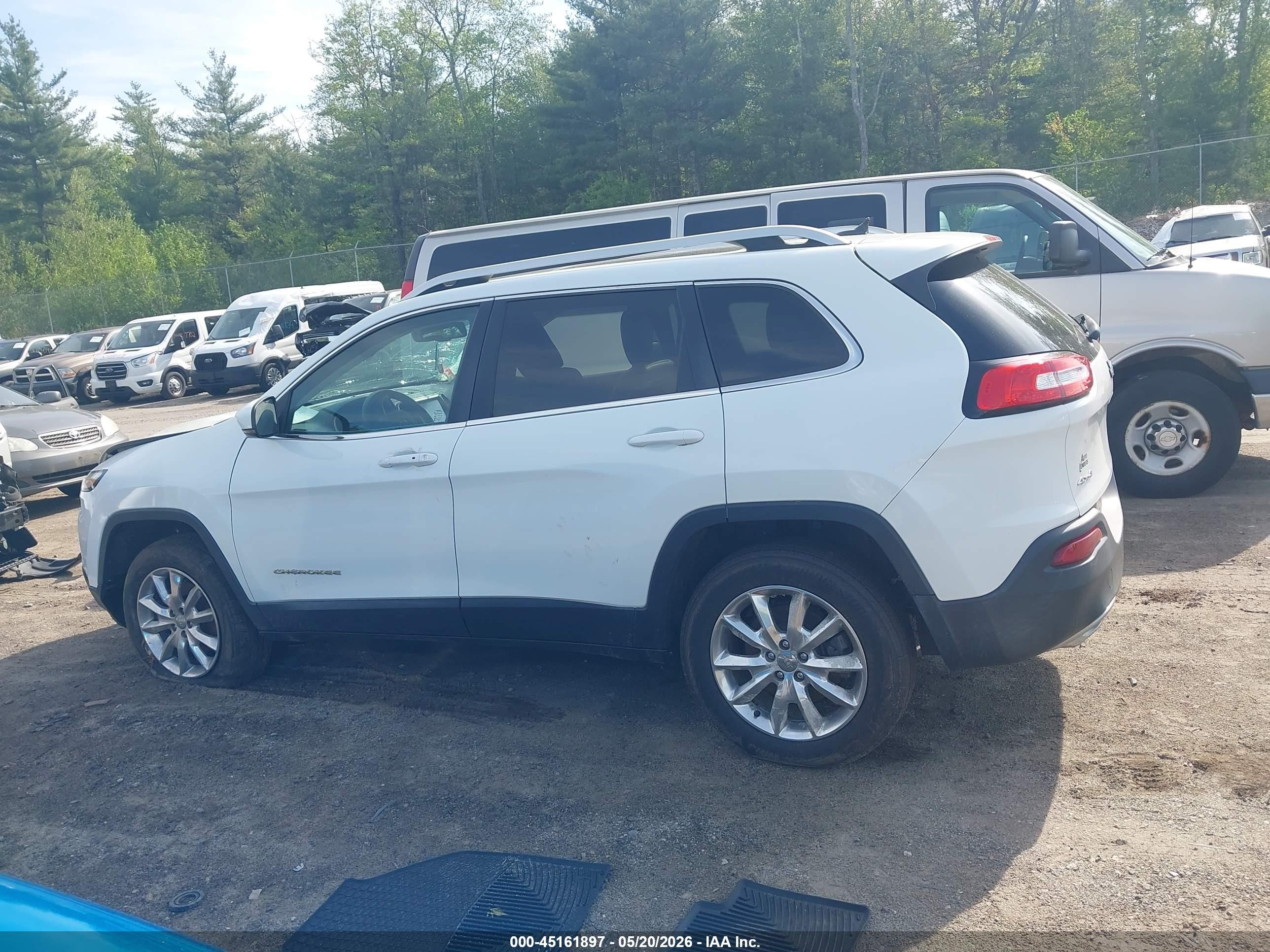 2015 Jeep Cherokee Limited White vin: 1C4PJMDS8FW682338