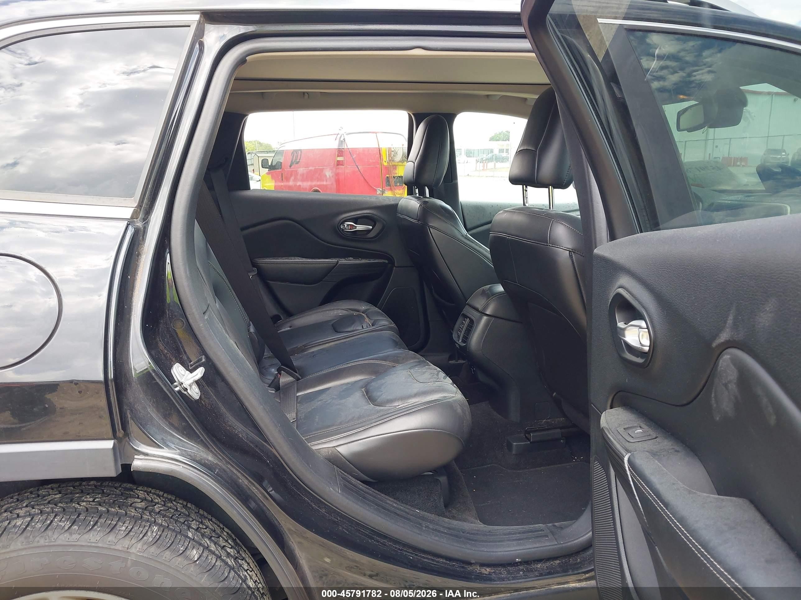 2015 Jeep Cherokee Limited Black vin: 1C4PJMDS8FW704872