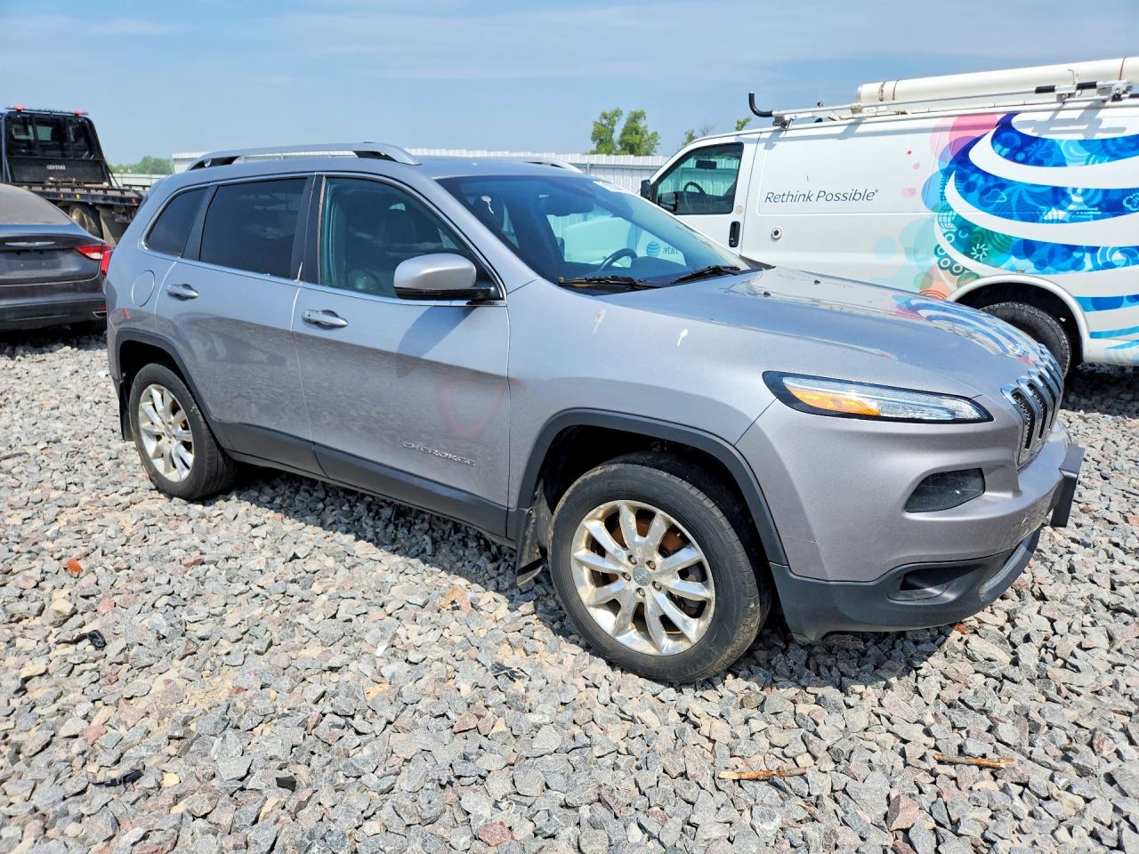2014 Jeep Cherokee Limited Silver vin: 1C4PJMDS9EW196443
