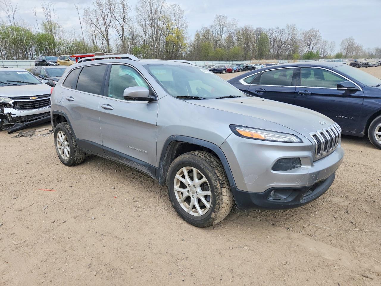 2014 Jeep Cherokee Limited Серебряный vin: 1C4PJMDS9EW277135