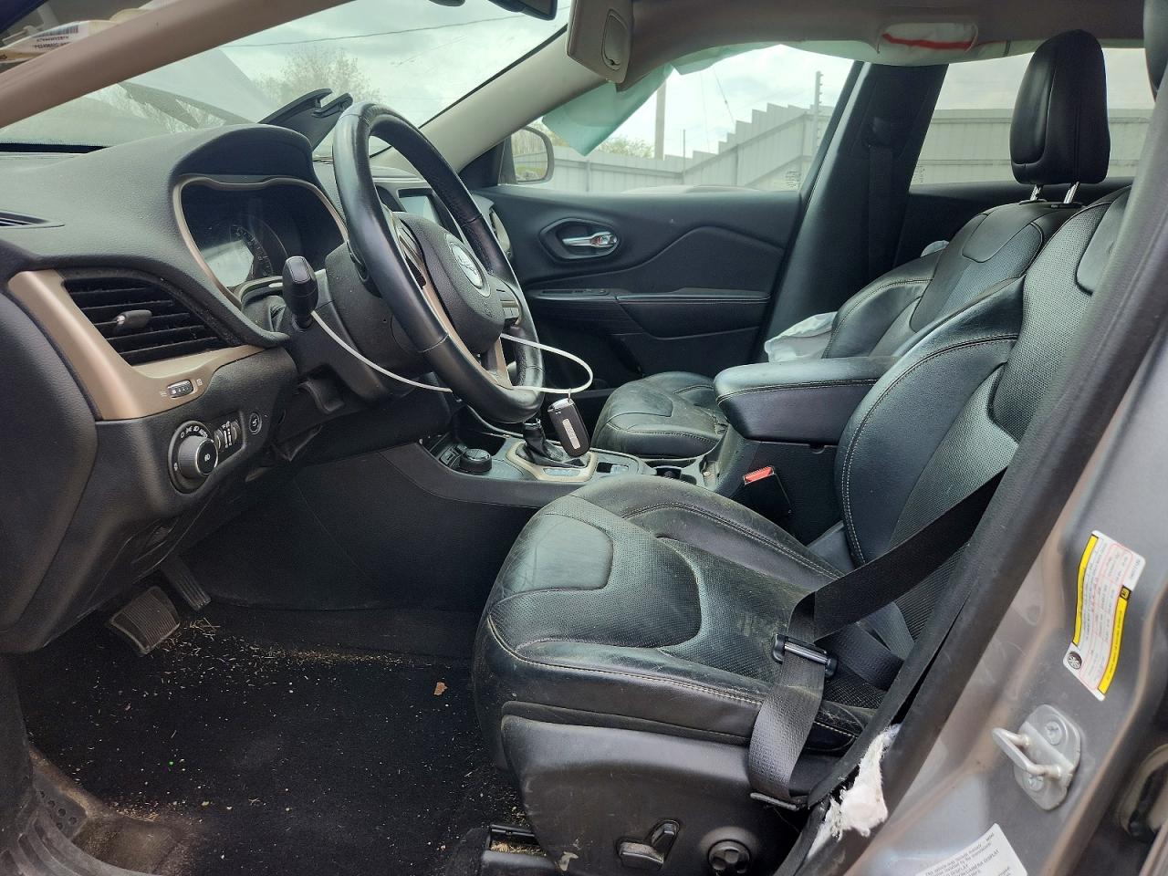 2014 Jeep Cherokee Limited Серебряный vin: 1C4PJMDS9EW277135