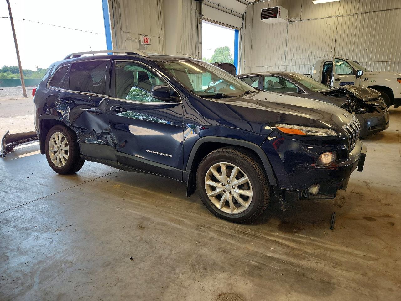 2015 Jeep Cherokee Limited Blue vin: 1C4PJMDS9FW538023