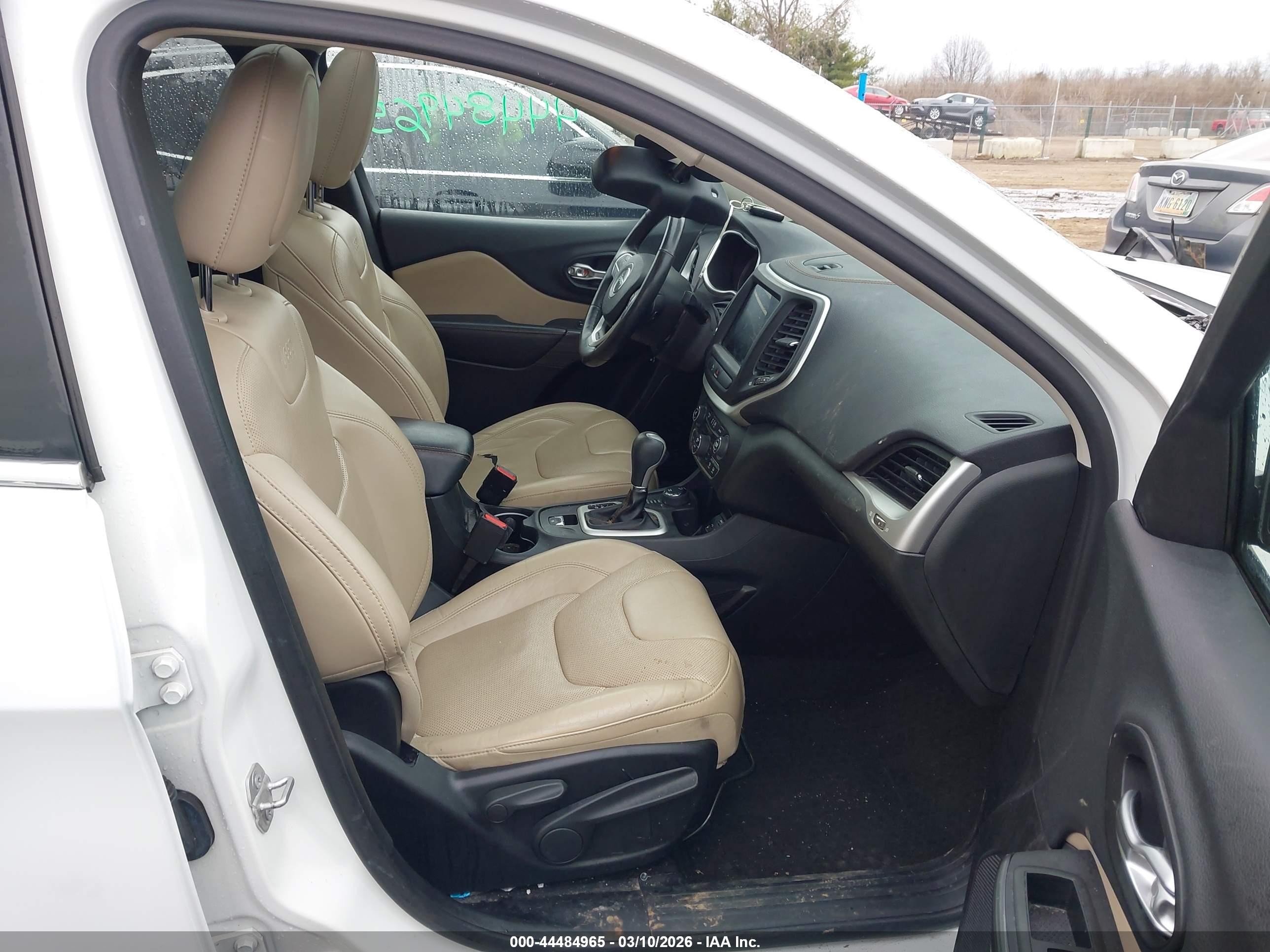 2015 Jeep Cherokee Limited White vin: 1C4PJMDS9FW674295