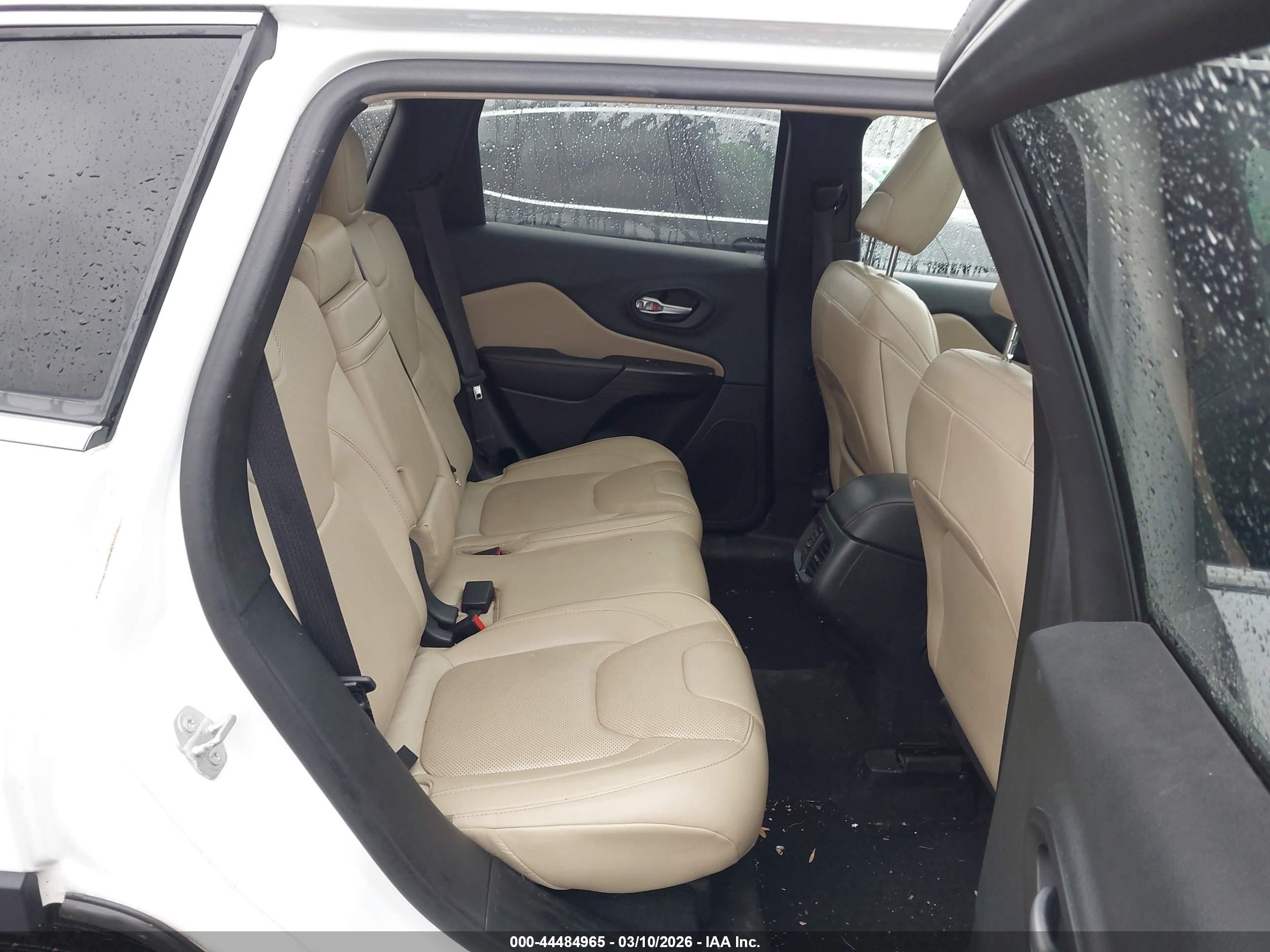 2015 Jeep Cherokee Limited White vin: 1C4PJMDS9FW674295