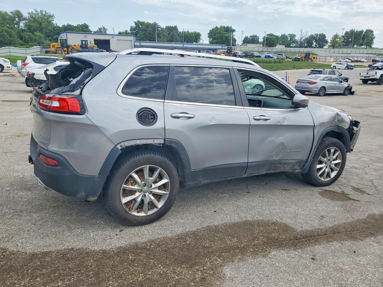 2014 Jeep Cherokee Limited Серебряный vin: 1C4PJMDSXEW109360