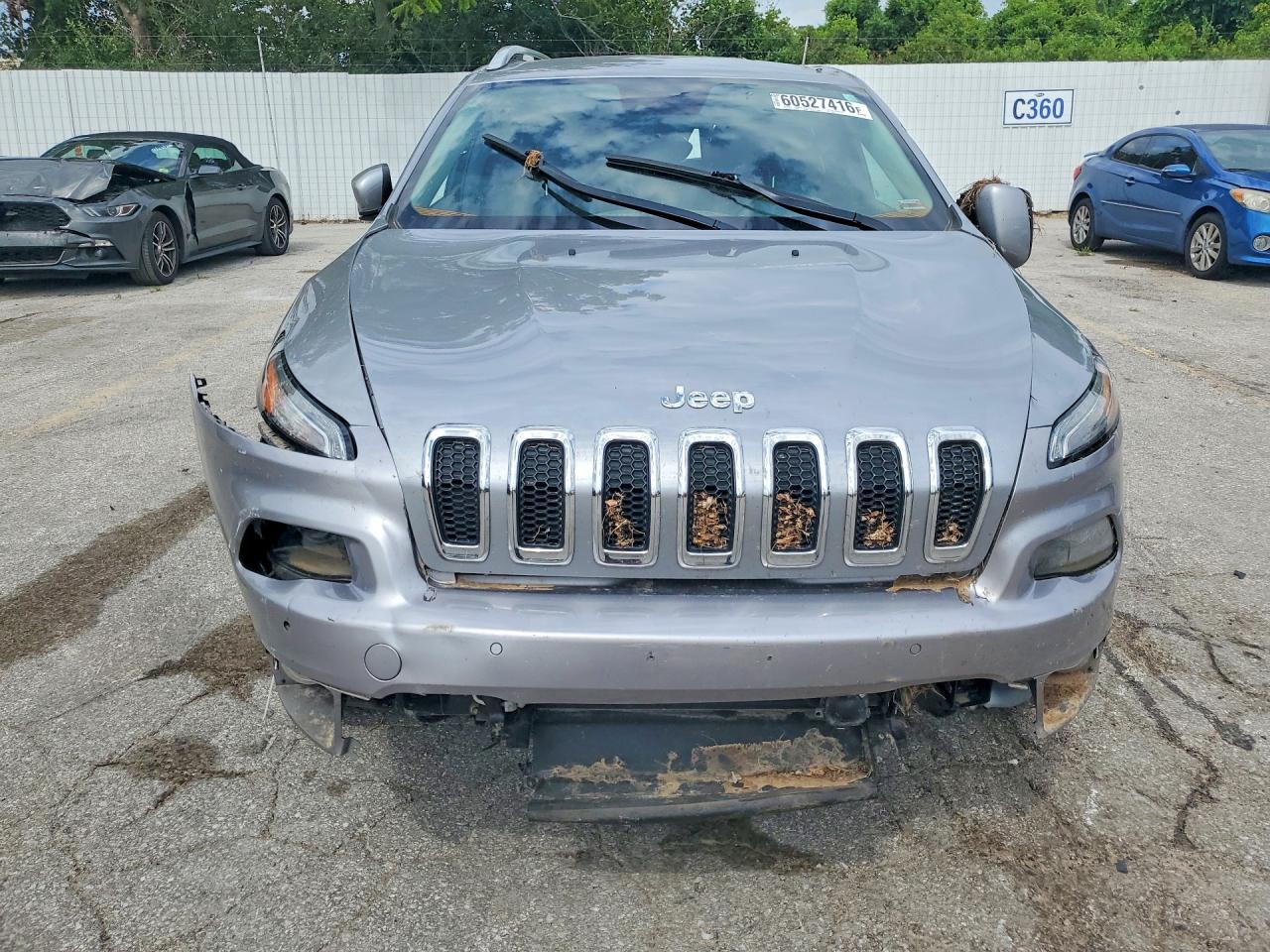 2014 Jeep Cherokee Limited Серебряный vin: 1C4PJMDSXEW109360