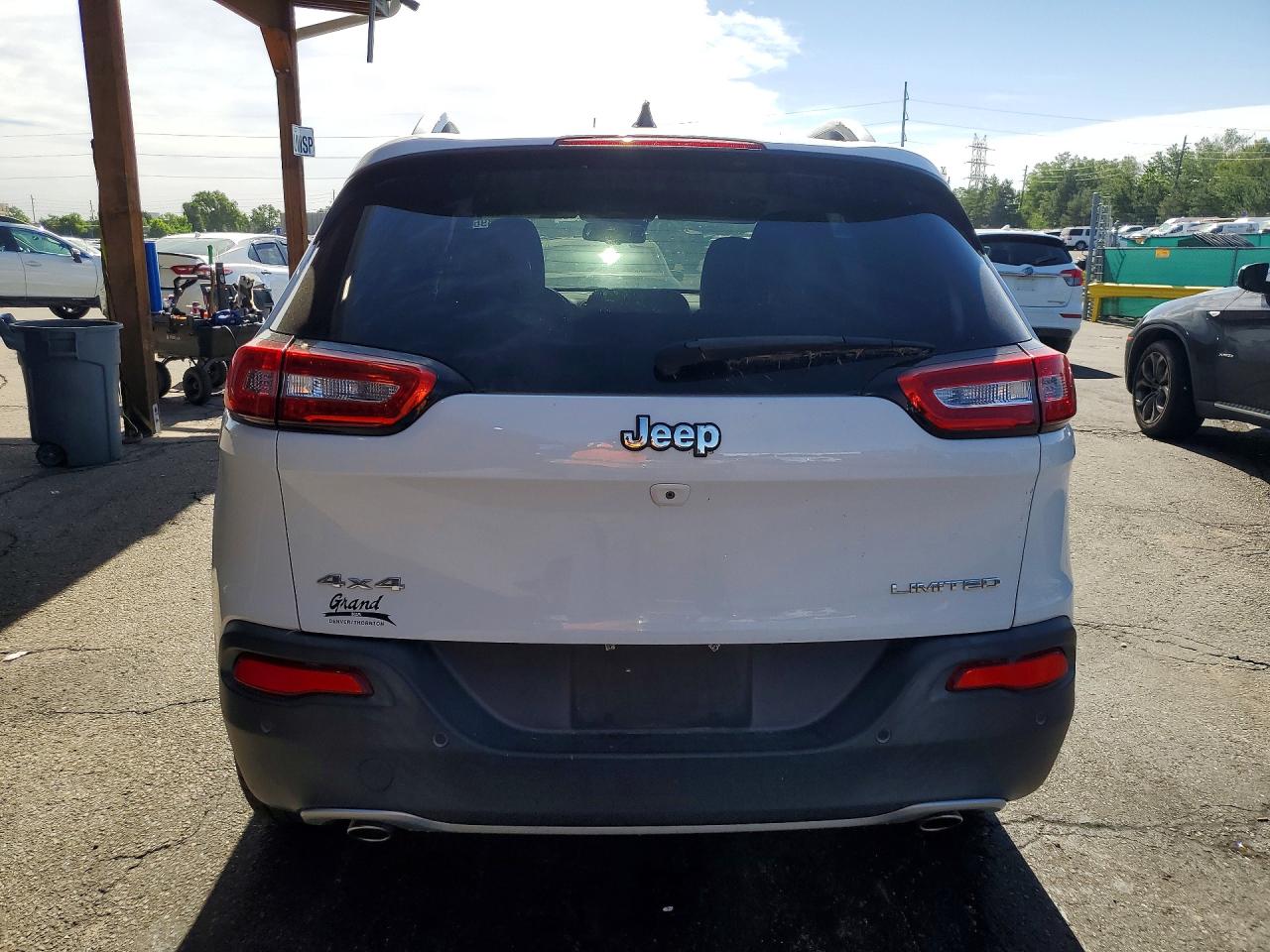 2014 Jeep Cherokee Limited White vin: 1C4PJMDSXEW183832