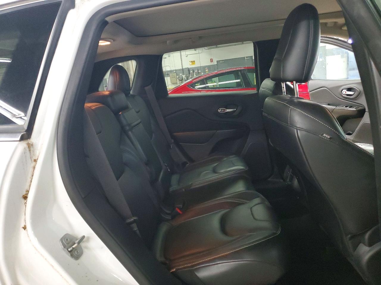 2014 Jeep Cherokee Limited White vin: 1C4PJMDSXEW210222