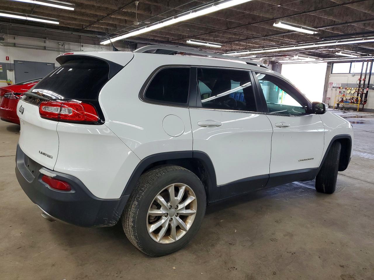 2014 Jeep Cherokee Limited White vin: 1C4PJMDSXEW210222