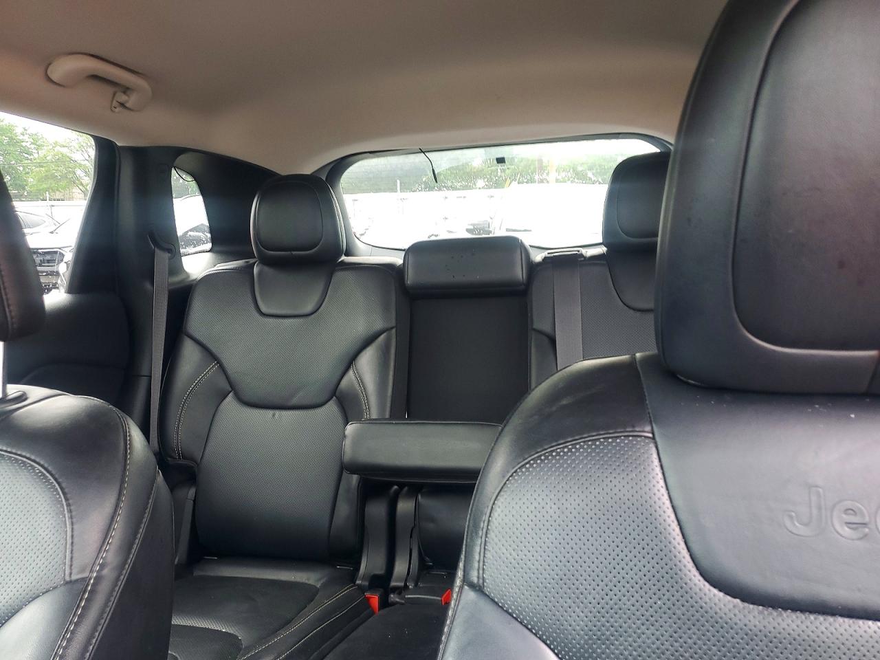 2014 Jeep Cherokee Limited Black vin: 1C4PJMDSXEW255371