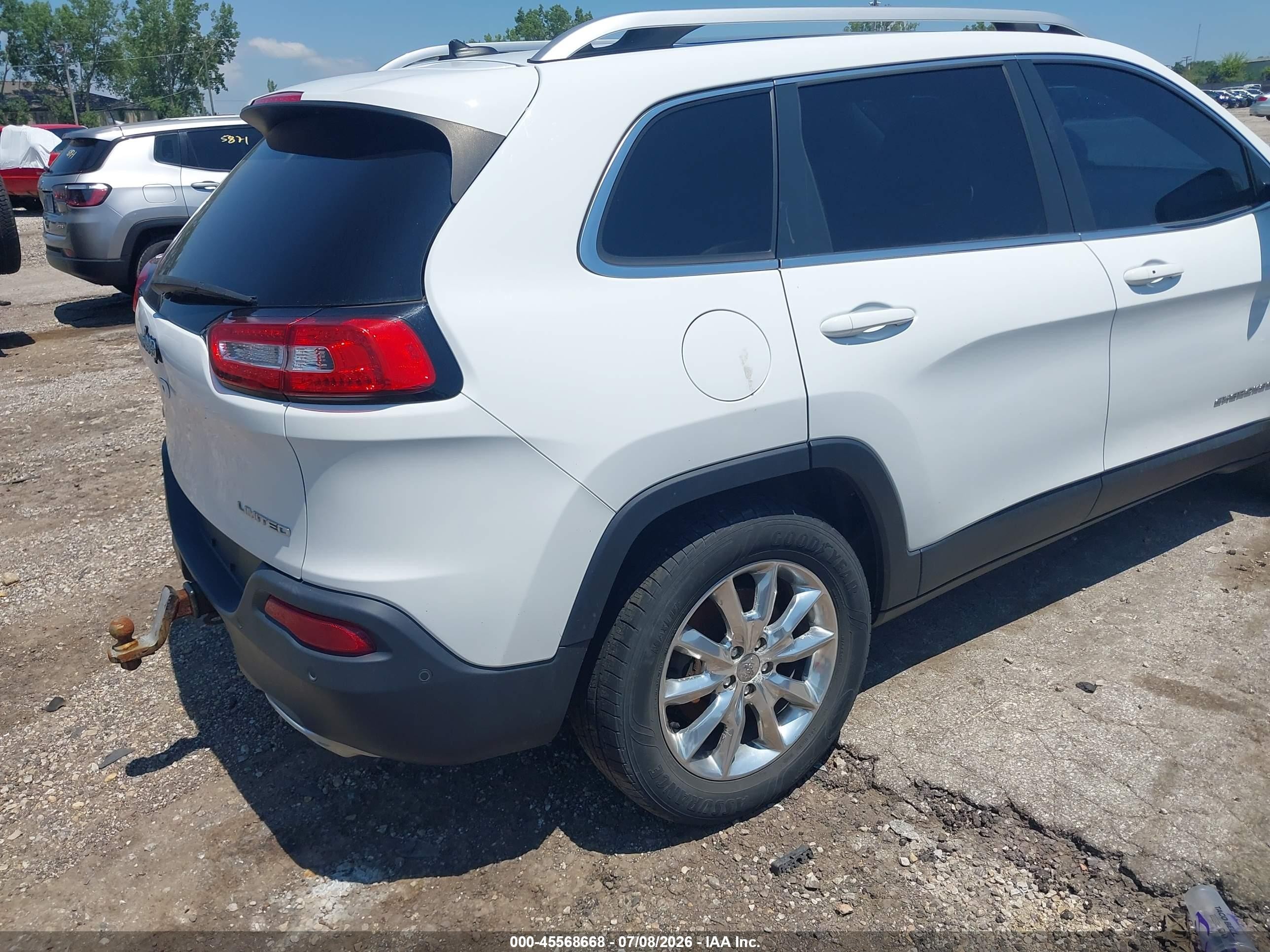 2015 Jeep Cherokee Limited White vin: 1C4PJMDSXFW623873