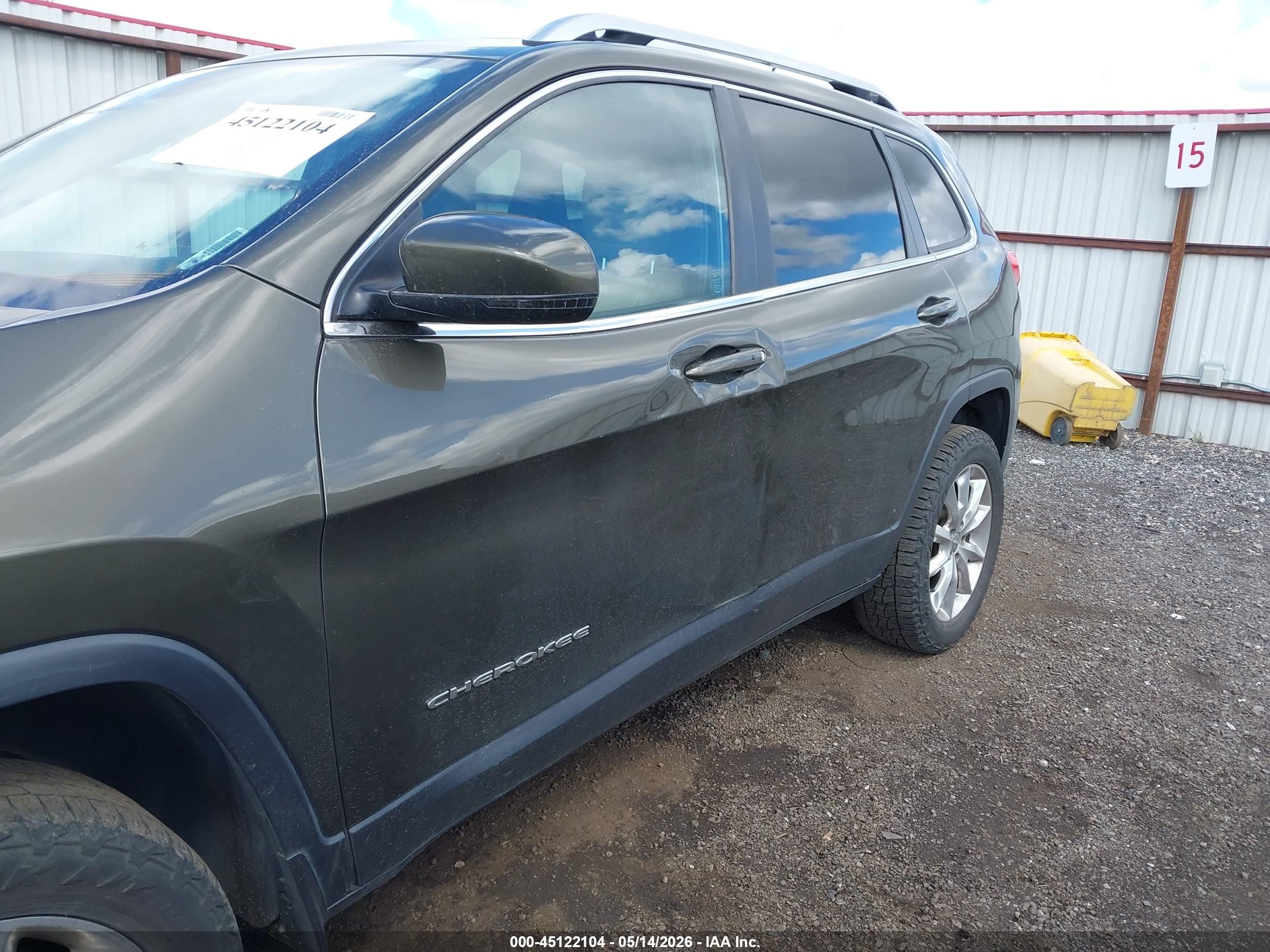 2015 Jeep Cherokee Limited Green vin: 1C4PJMDSXFW642410