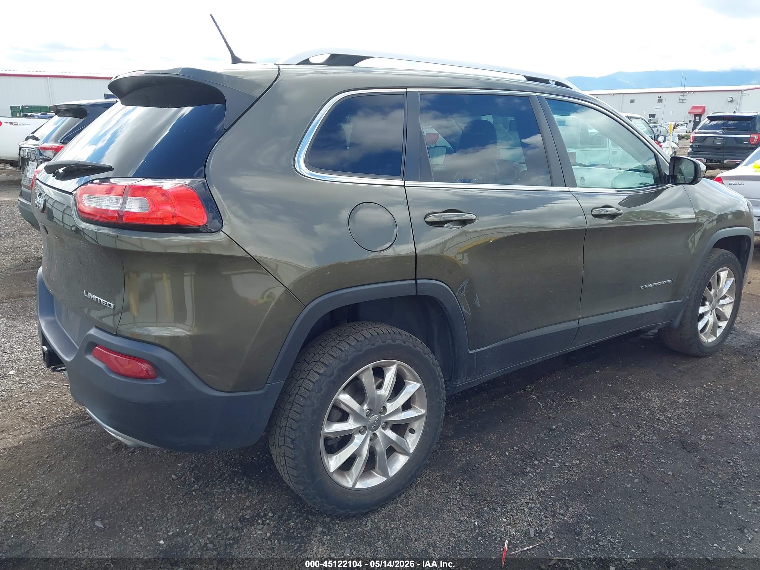 2015 Jeep Cherokee Limited Green vin: 1C4PJMDSXFW642410