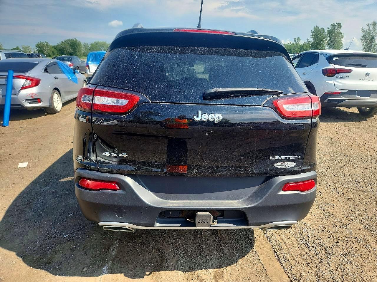 2015 Jeep Cherokee Limited Черный vin: 1C4PJMDSXFW685791