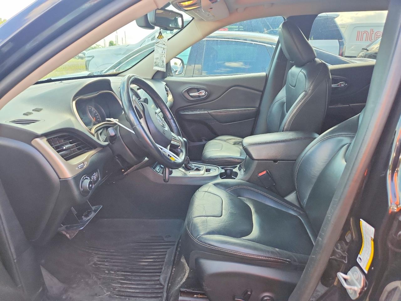 2015 Jeep Cherokee Limited Черный vin: 1C4PJMDSXFW685791