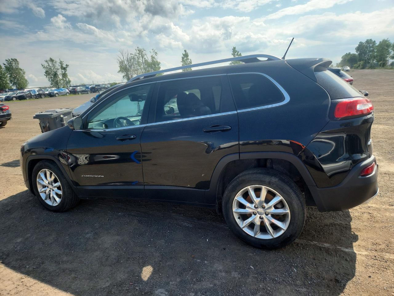 2015 Jeep Cherokee Limited Черный vin: 1C4PJMDSXFW685791