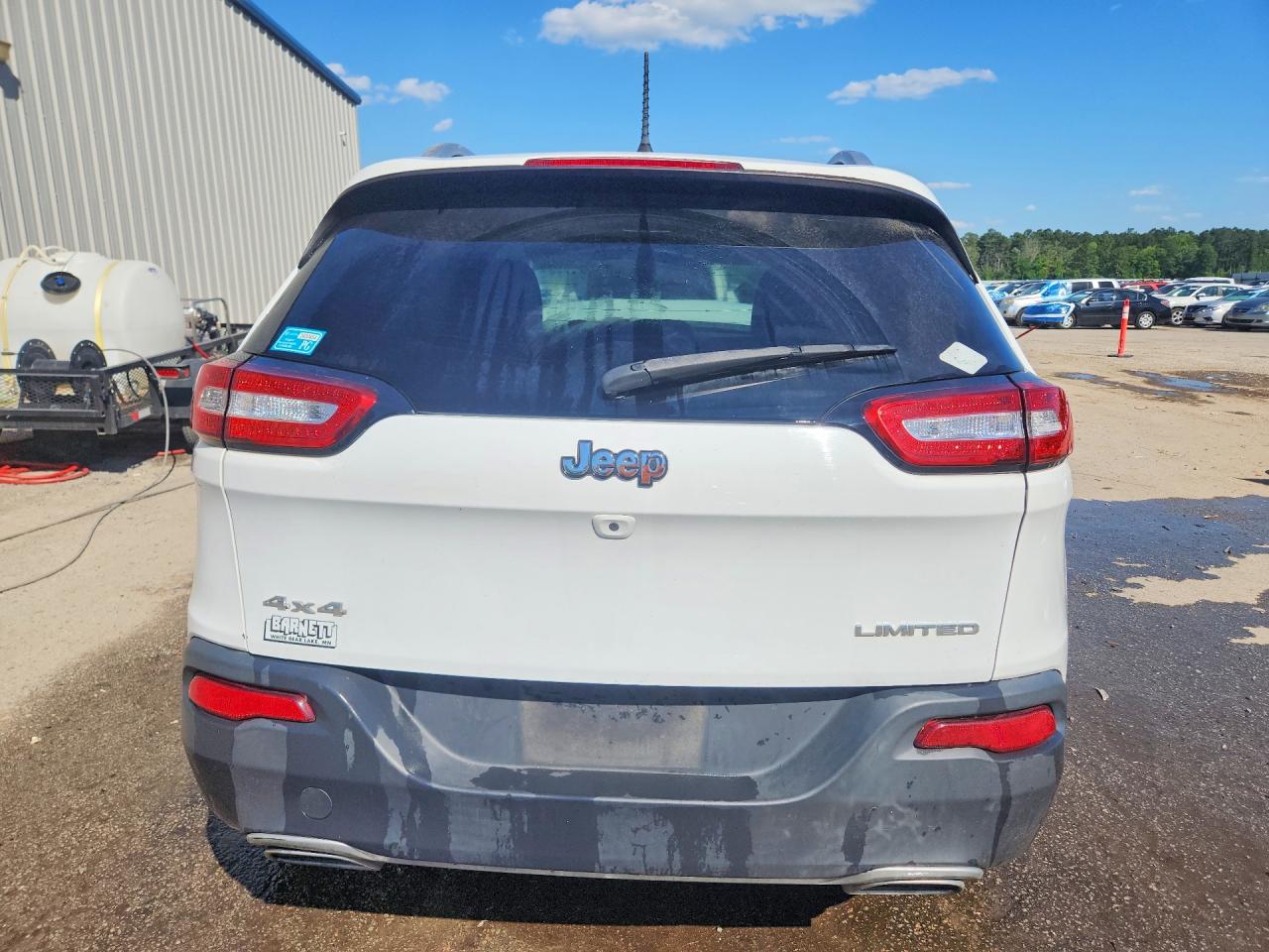 2016 Jeep Cherokee Limited White vin: 1C4PJMDSXGW352718