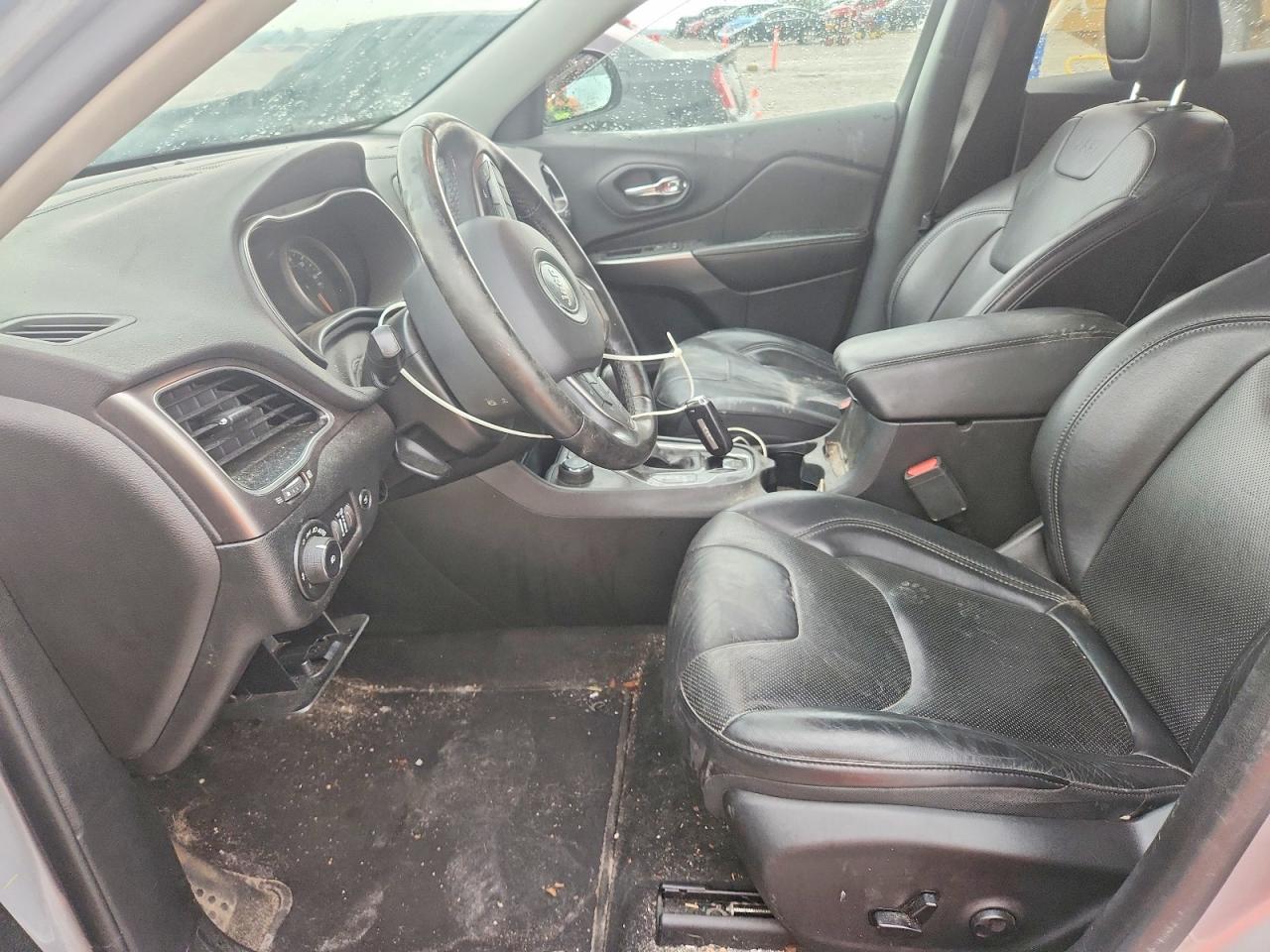 2019 Jeep Cherokee Limited Silver vin: 1C4PJMDX3KD322010