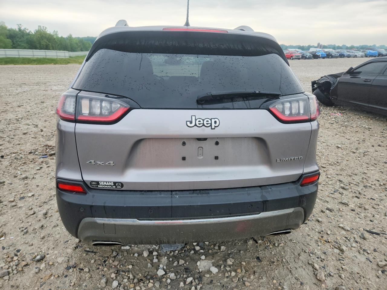 2019 Jeep Cherokee Limited Silver vin: 1C4PJMDX3KD322010