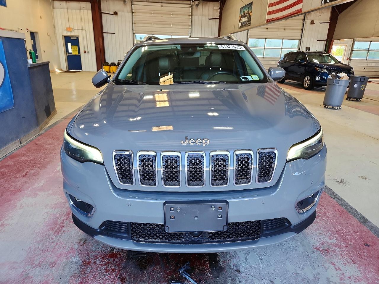 2021 Jeep Cherokee Limited Серебряный vin: 1C4PJMDX4MD176283