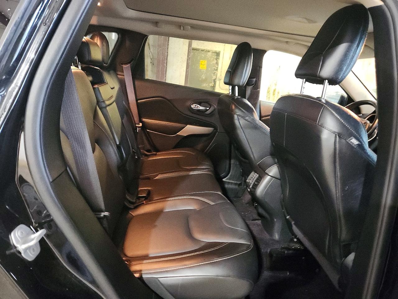 2018 Jeep Cherokee Limited Black vin: 1C4PJMDX6JD546192