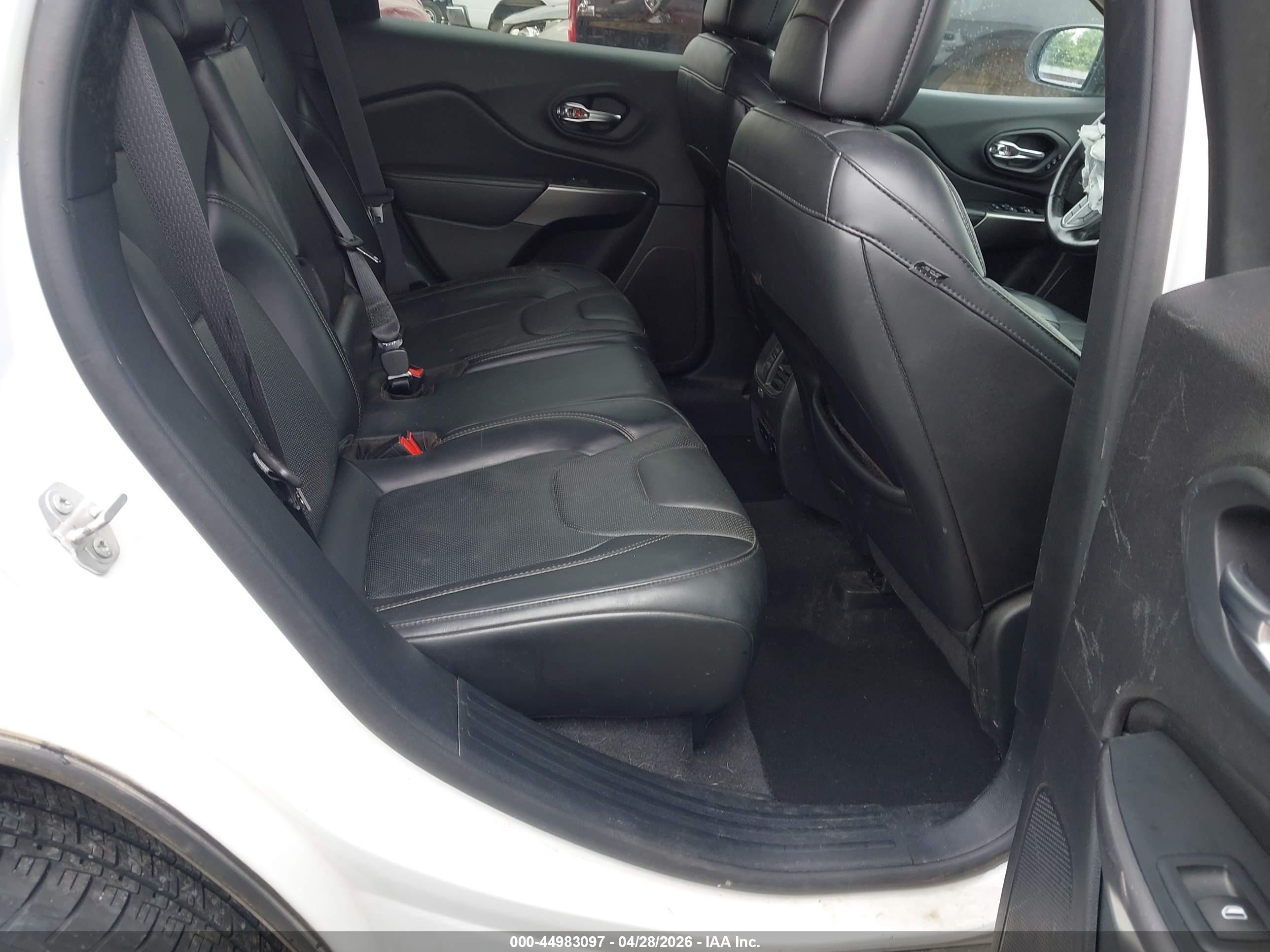 2020 Jeep Cherokee Limited 4x4 White vin: 1C4PJMDX8LD515058