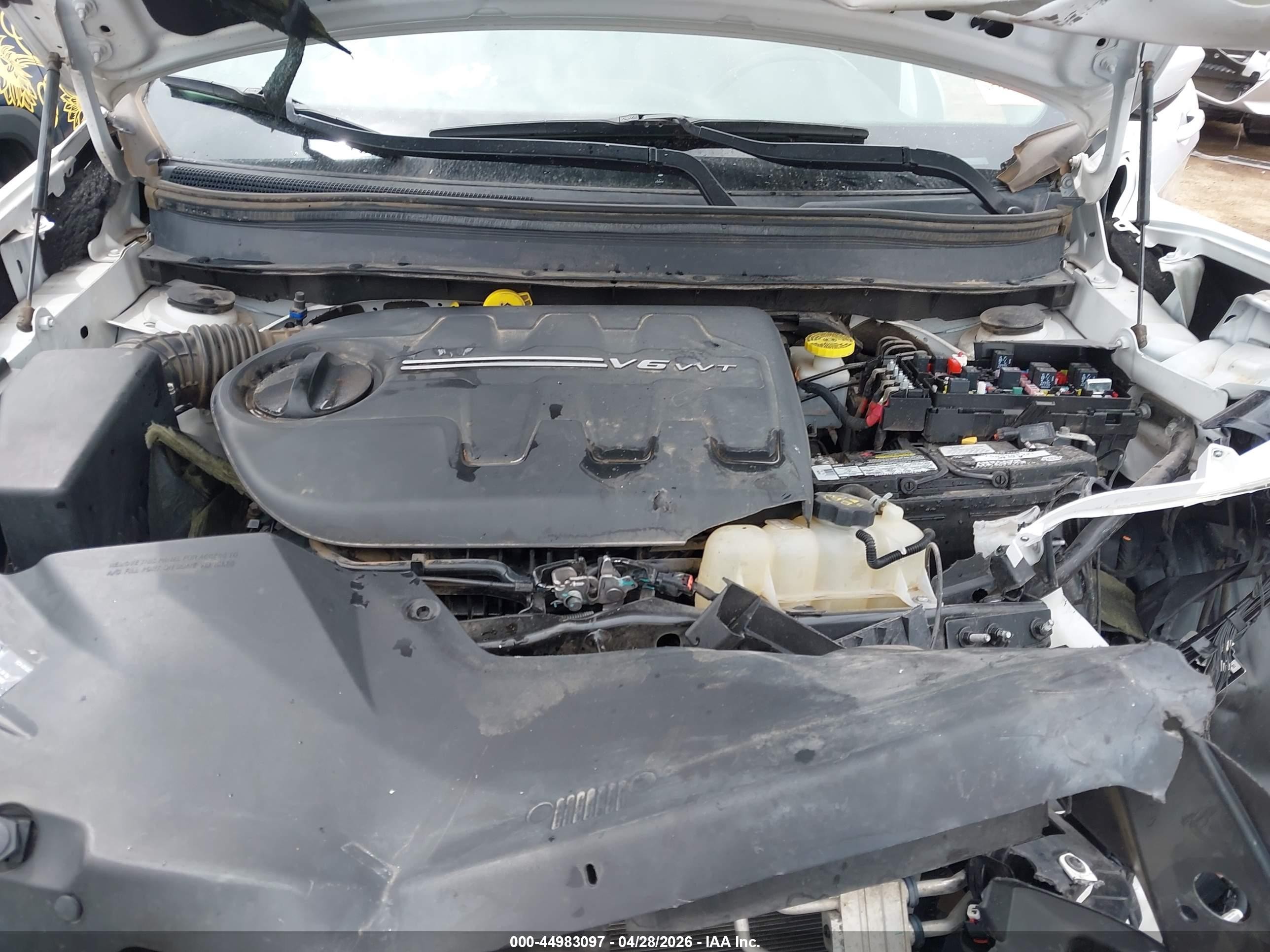 2020 Jeep Cherokee Limited 4x4 White vin: 1C4PJMDX8LD515058