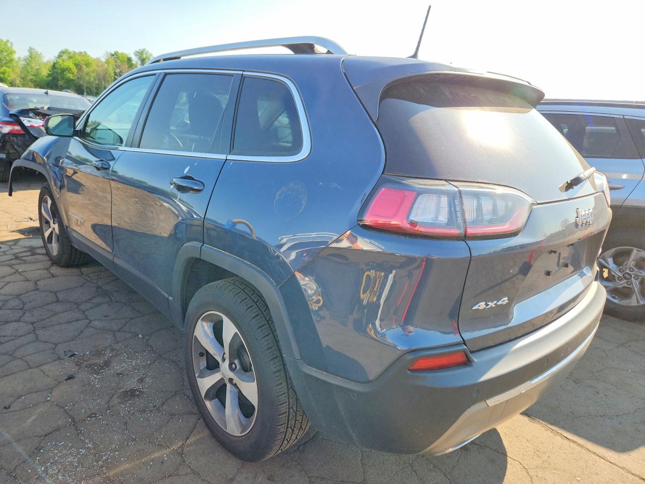 2021 Jeep Cherokee Limited Blue vin: 1C4PJMDXXMD206631