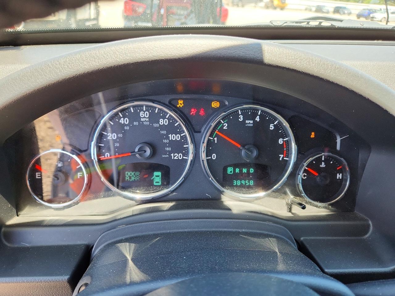 2012 Jeep Liberty Jet Silver vin: 1C4PJMFK1CW206277