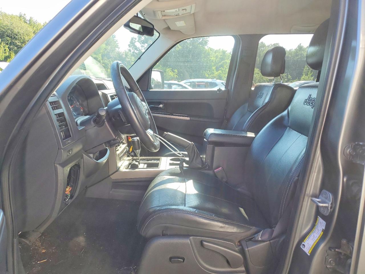 2012 Jeep Liberty Jet Gray vin: 1C4PJMFK4CW214521