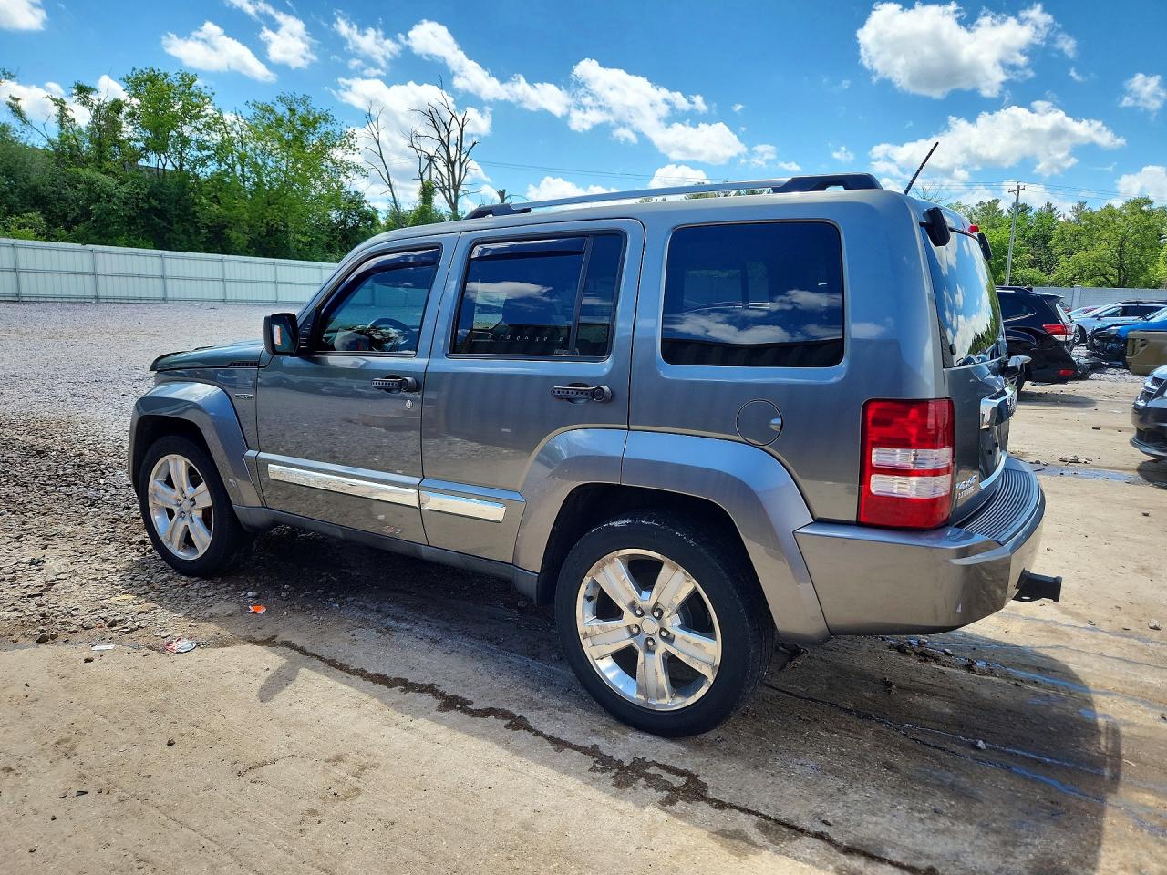 2012 Jeep Liberty Jet Gray vin: 1C4PJMFK7CW135814