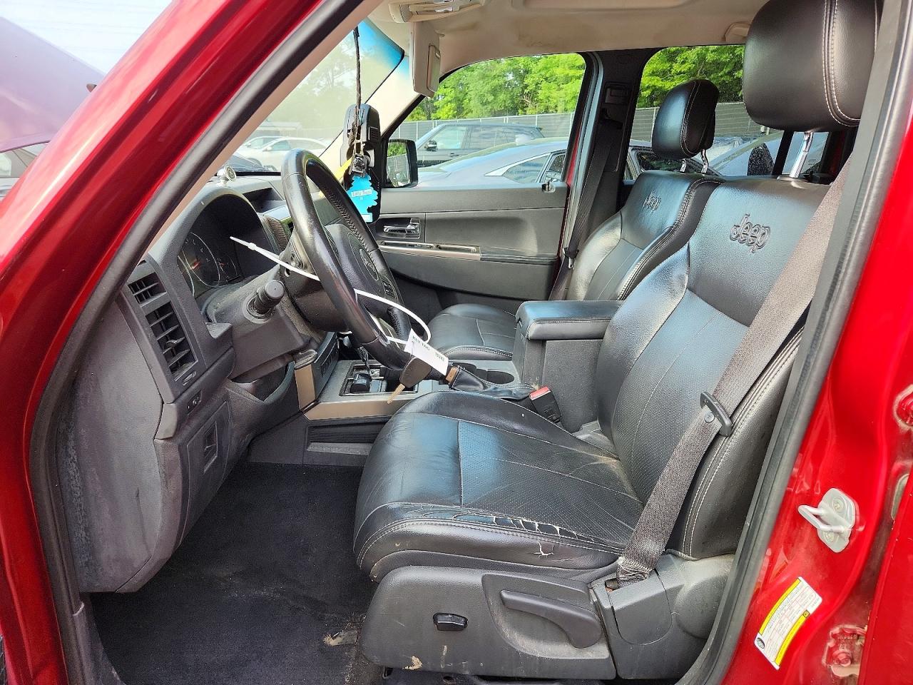 2012 Jeep Liberty Jet Red vin: 1C4PJMFK9CW102703