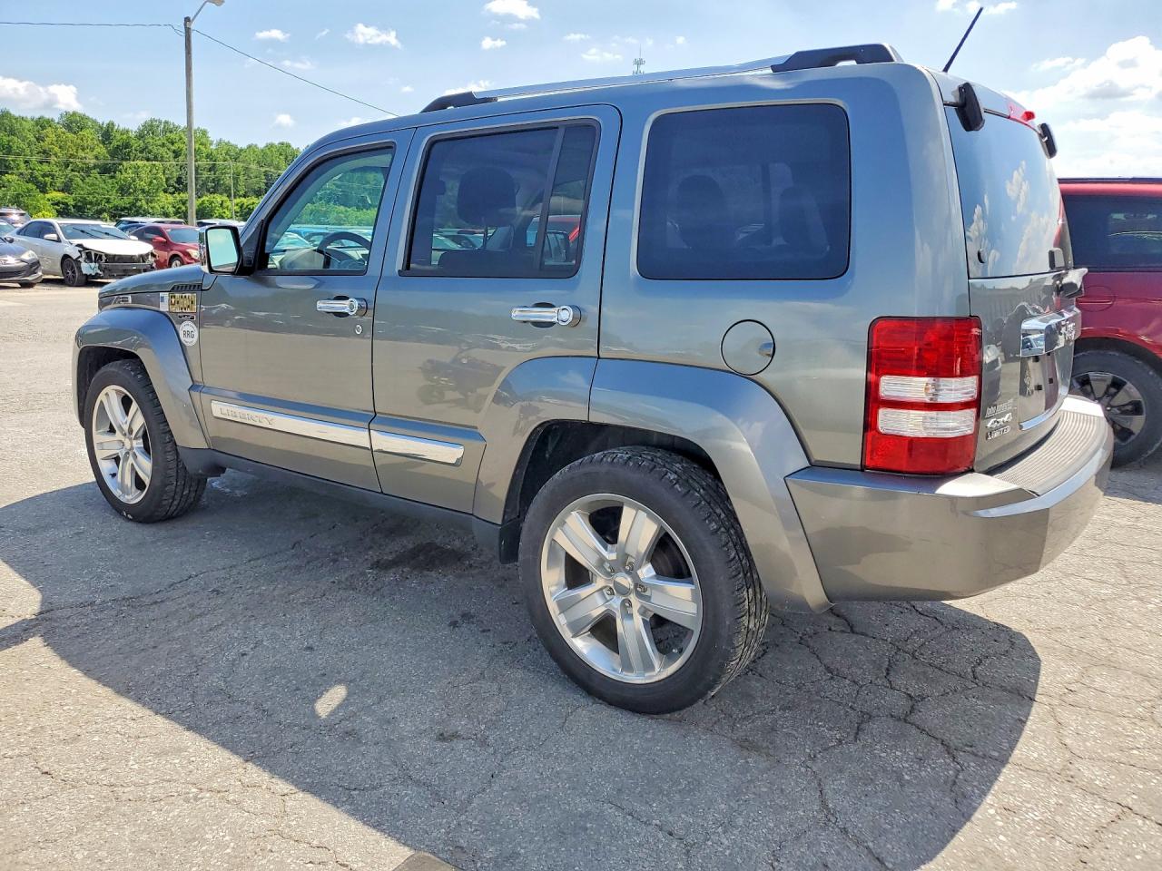 2012 Jeep Liberty Jet Silver vin: 1C4PJMFK9CW162416