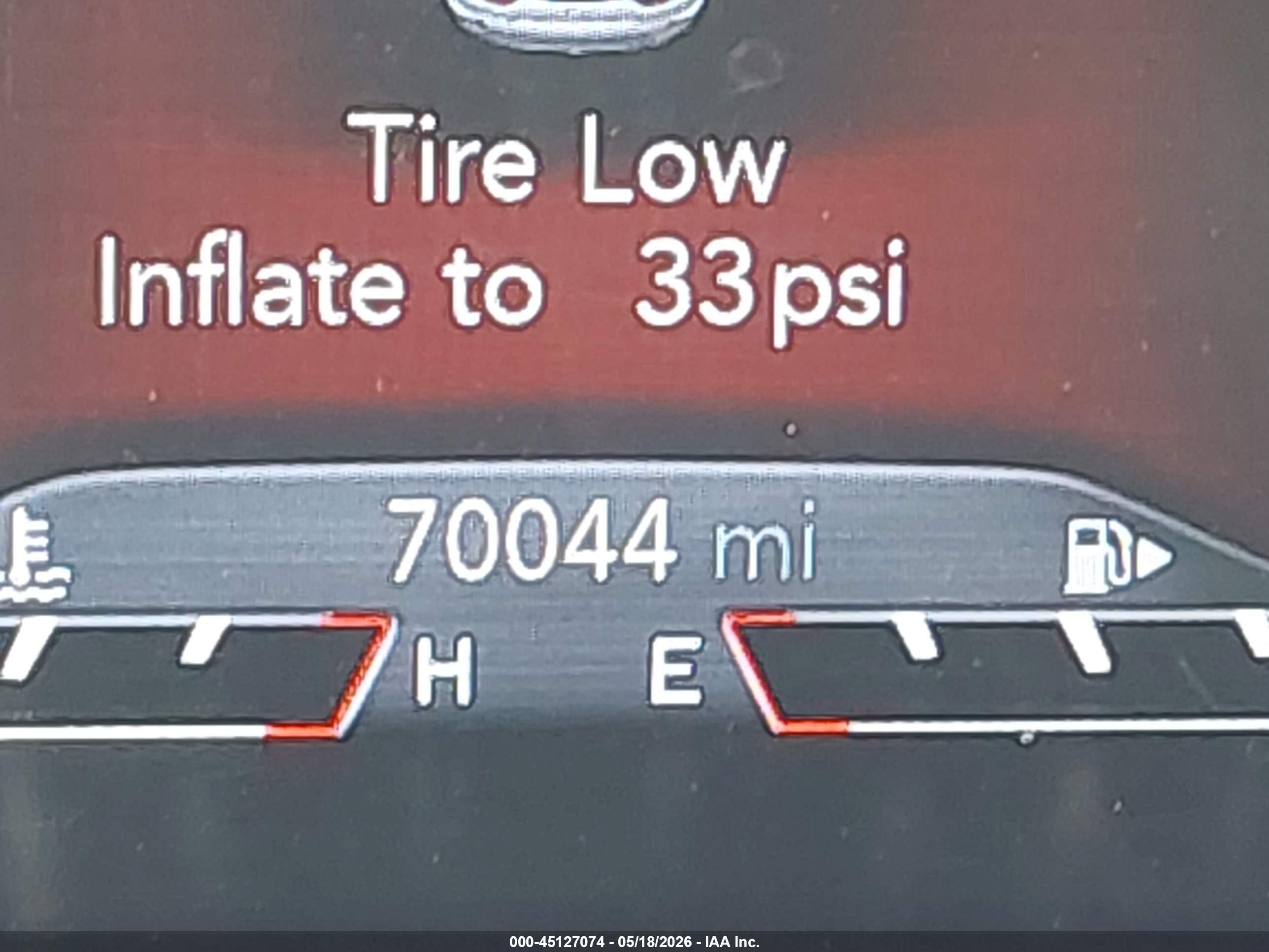 2019 Jeep Cherokee Overland 4x4 White vin: 1C4PJMJX2KD243836
