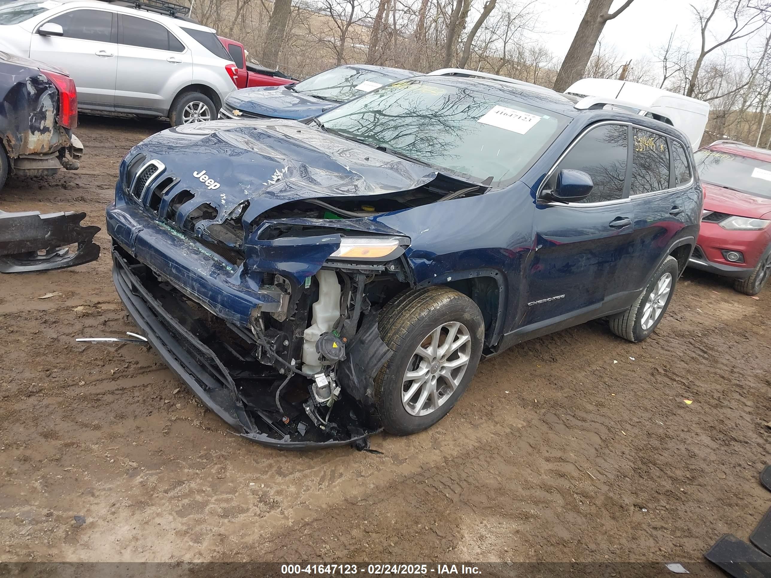 2018 Jeep Cherokee Latitude Plus 4x4 Синий vin: 1C4PJMLB0JD534495