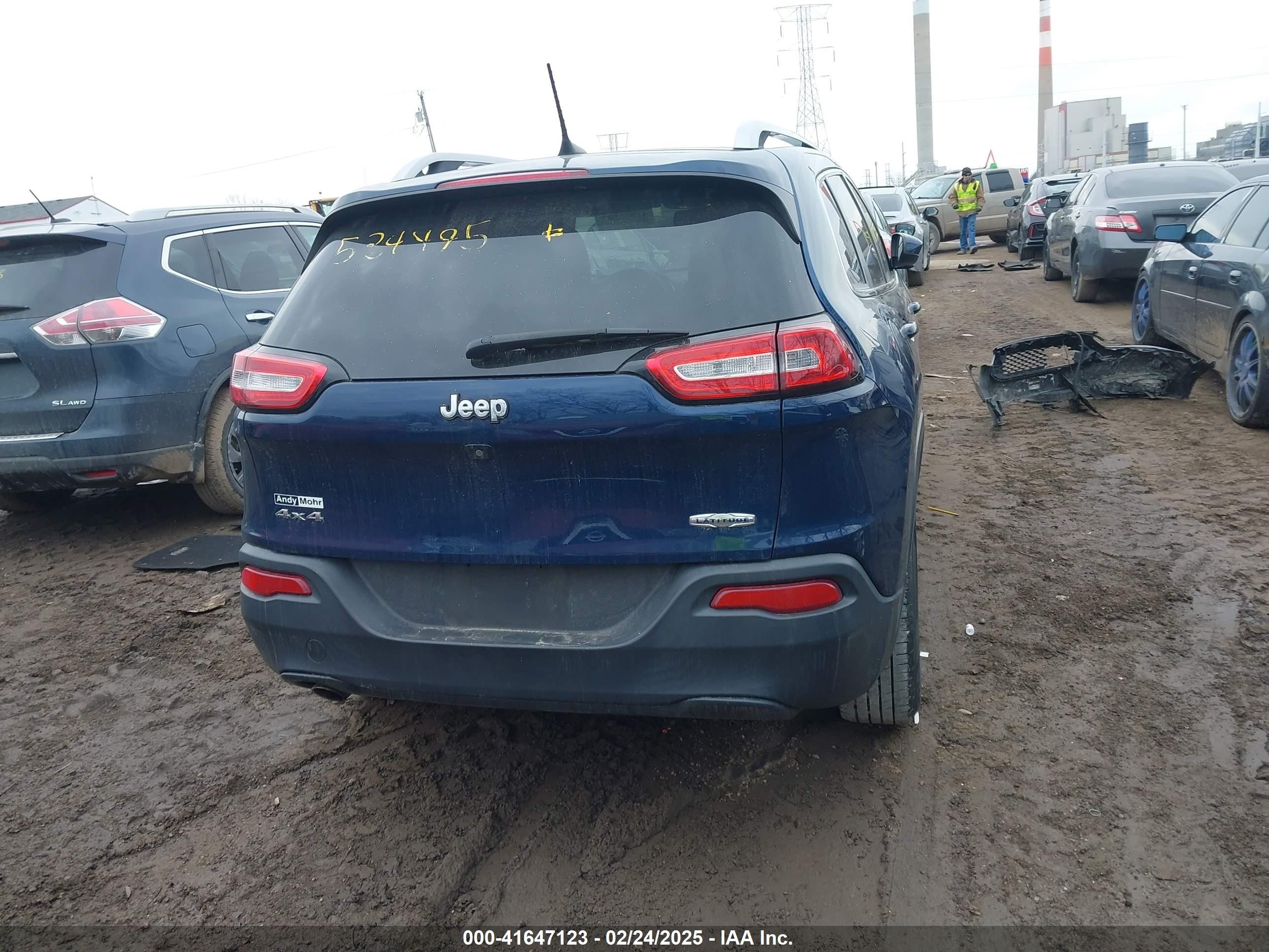2018 Jeep Cherokee Latitude Plus 4x4 Синий vin: 1C4PJMLB0JD534495