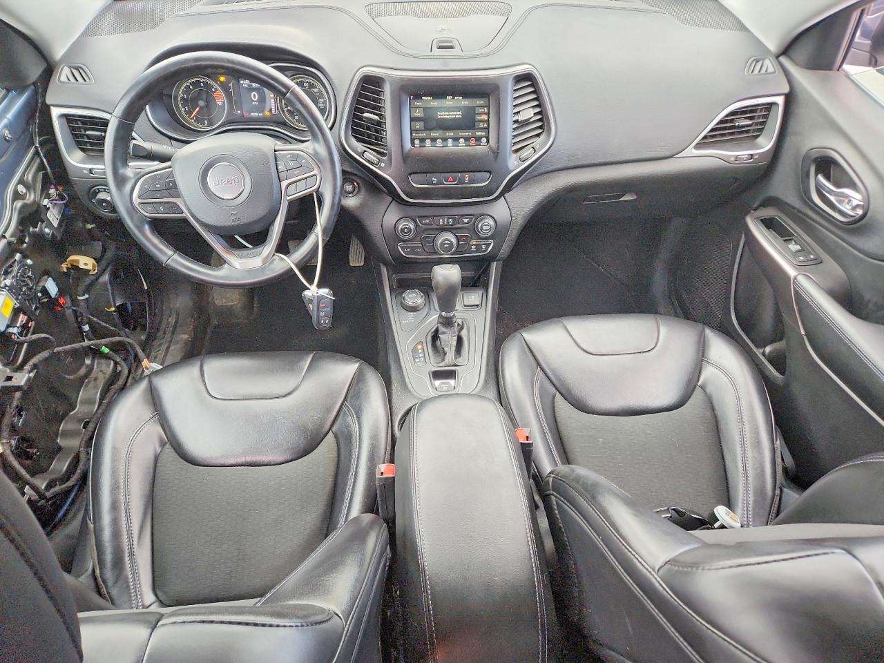 2021 Jeep Cherokee Latitude Plus Blue vin: 1C4PJMLB0MD110299