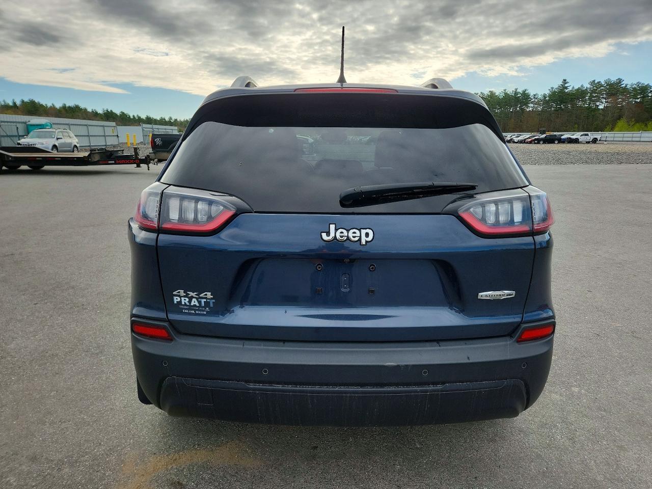 2021 Jeep Cherokee Latitude Plus Blue vin: 1C4PJMLB0MD110299