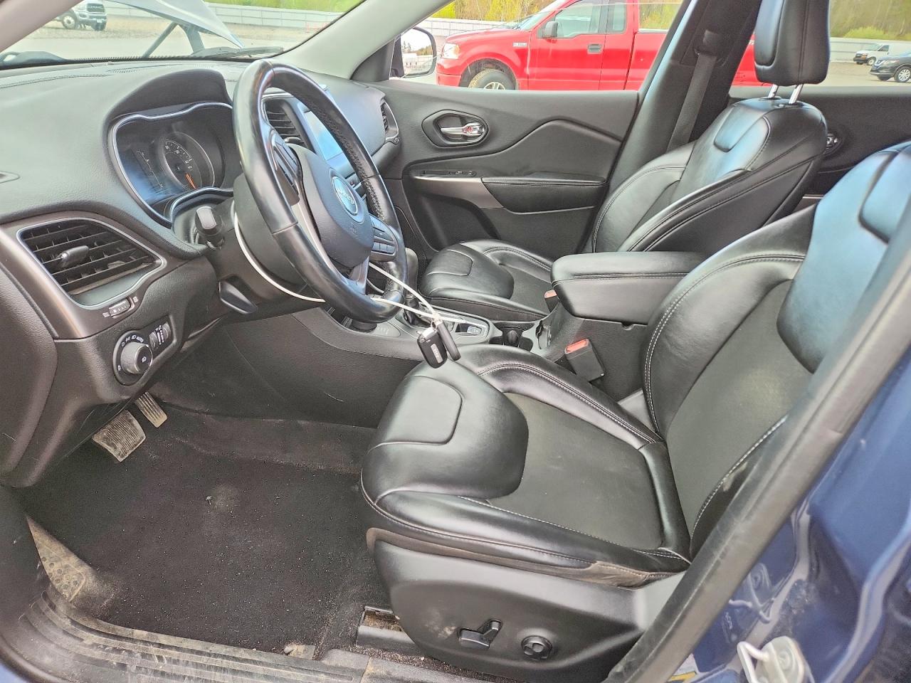 2021 Jeep Cherokee Latitude Plus Blue vin: 1C4PJMLB0MD110299
