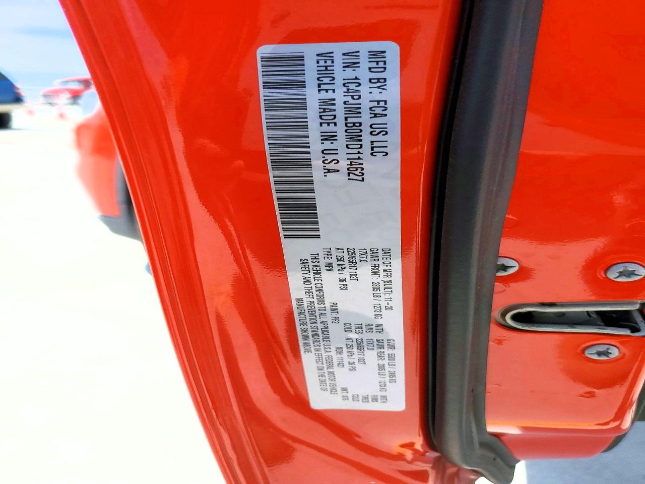 2021 Jeep Cherokee Latitude Plus Orange vin: 1C4PJMLB0MD114627