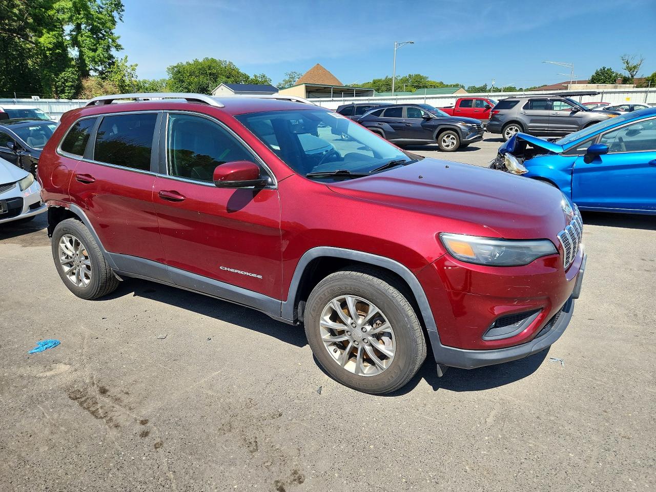 2020 Jeep Cherokee Latitude Plus Red vin: 1C4PJMLB1LD513867