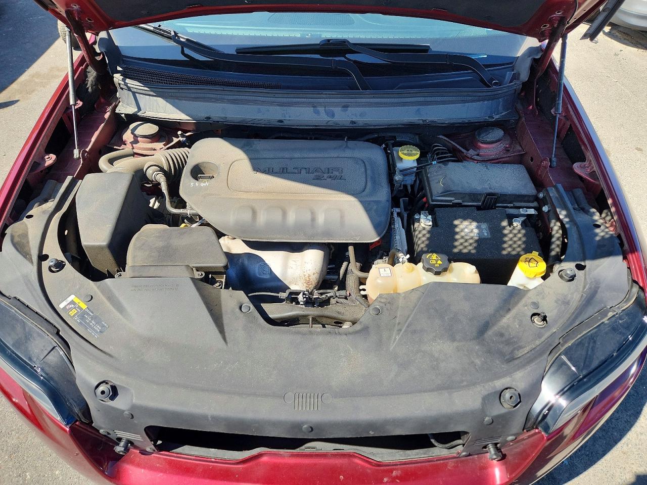 2020 Jeep Cherokee Latitude Plus Red vin: 1C4PJMLB1LD513867