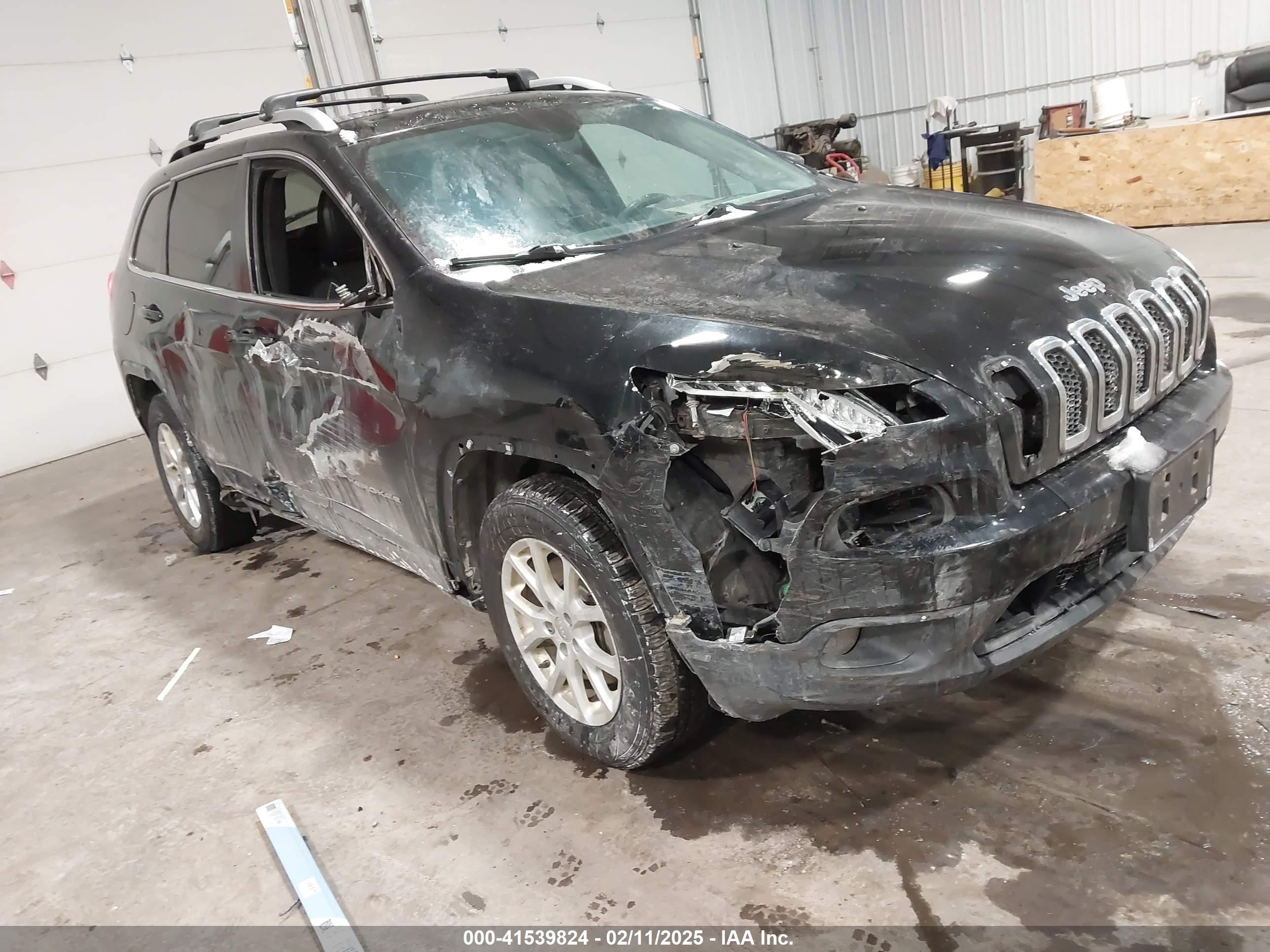 2018 Jeep Cherokee Latitude Plus 4x4 Black vin: 1C4PJMLB2JD531064