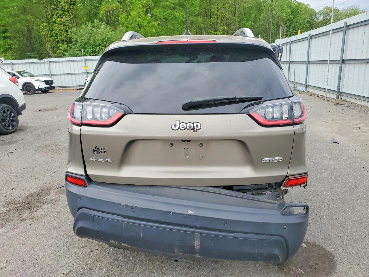 2020 Jeep Cherokee Latitude Plus Brown vin: 1C4PJMLB2LD618062