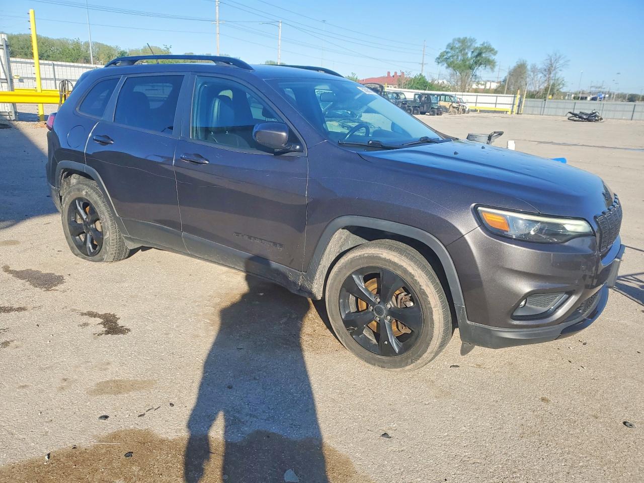 2019 Jeep Cherokee Latitude Plus Серый vin: 1C4PJMLB3KD490025