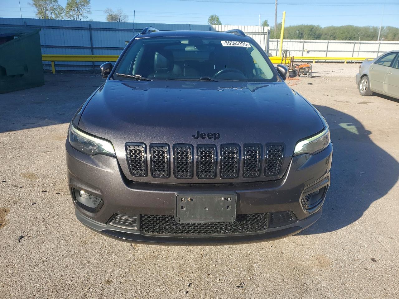 2019 Jeep Cherokee Latitude Plus Серый vin: 1C4PJMLB3KD490025